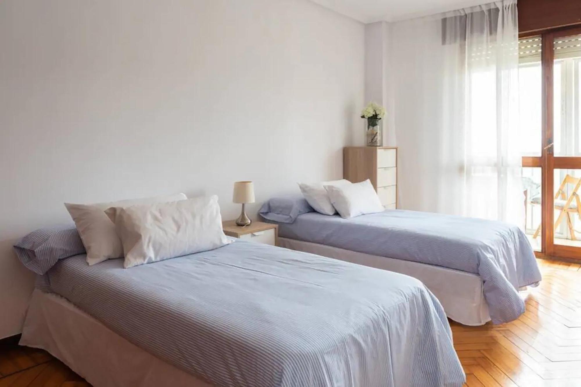 Apartamento En Alto Miranda Con Parking Apartment Сантандер Екстериор снимка