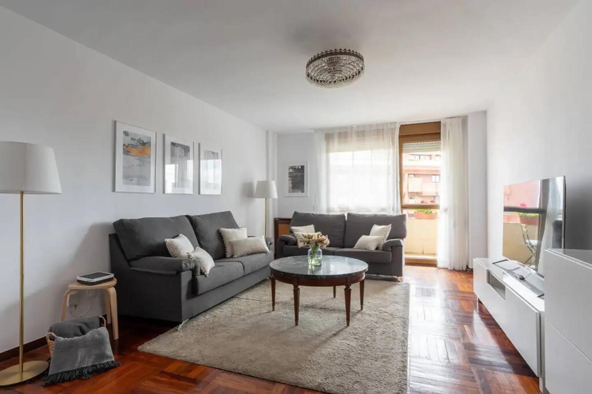 Apartamento En Alto Miranda Con Parking Apartment Сантандер Екстериор снимка